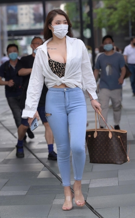 豹纹蓝牛 [24P]