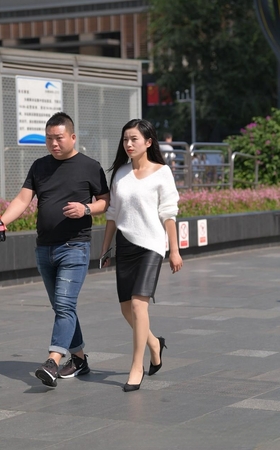 阳光下的肉丝高跟人七3A4113[653M]