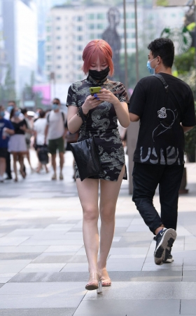 修身的旗袍美女 [19P]