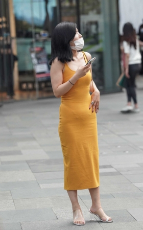 性感黄裙 [22P]