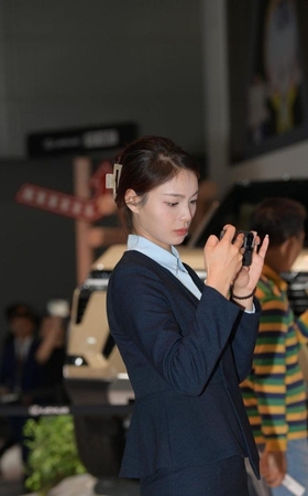 展会黑丝销售 [144P-3.63GB]