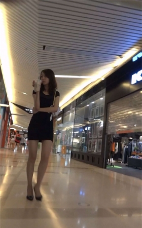 极品黑色包臀裙美女