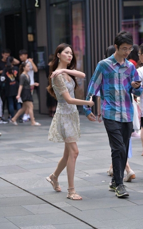 性感美胸，美腿女友3A1588[282M]