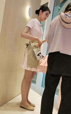 4k好利来美女店员特近全角度绝美 [3P]