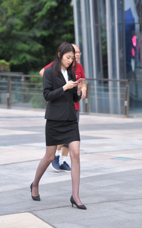 西装制服灰色丝袜美女