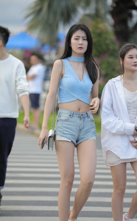 高挑 漂亮 好身材 [21P]