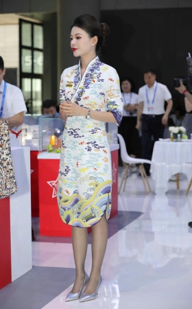 海航空姐精致优雅灰丝旗袍高跟 8P