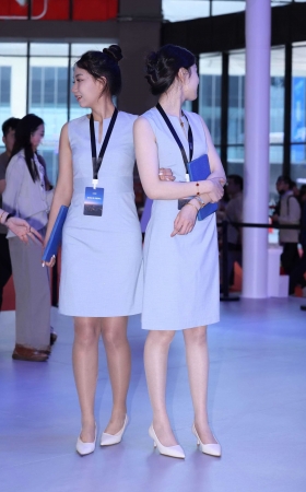 20250429江淮汽车的肉丝礼仪妹妹 [16P]