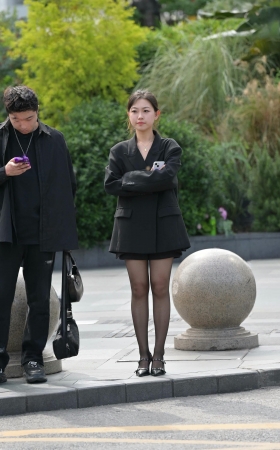 漂漂亮亮的黑丝凉高小仙女 [21P]