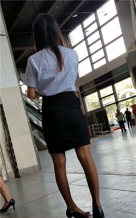 4k-高跟鞋丝袜包臀裙制服美女秘书