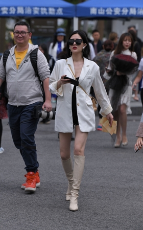 长靴美女