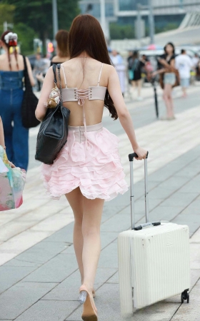 两位网红小仙女-诗佳VS李知鱼 10P