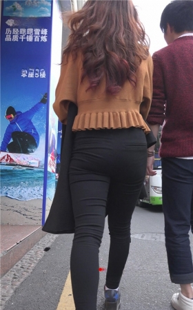 黑紧裤