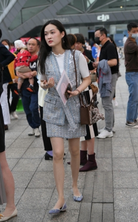 平底鞋丝腿美女 [20P]
