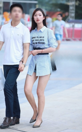 热裤，裸腿，美女 [10P]