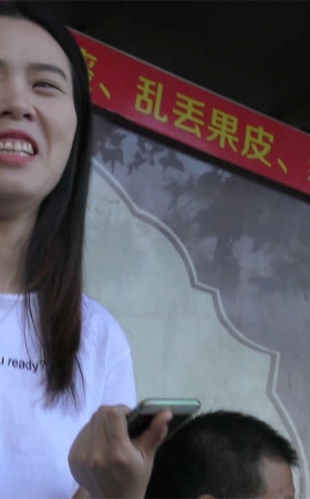 清秀面容的美女