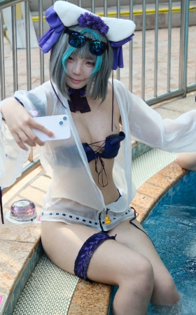 紫色比基尼小妹 [22P]