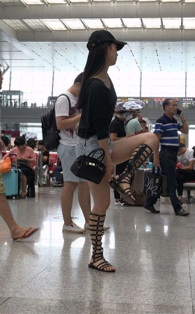 罗马鞋气质靓女