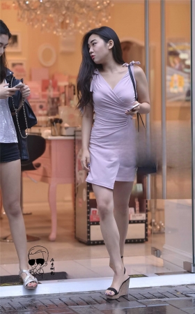 性感紧抱裙的魅力 [26P]