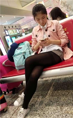 4k-超气质逆天颜值黑丝街拍美腿仙女姐姐