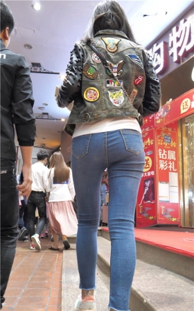 蓝牛小姐姐