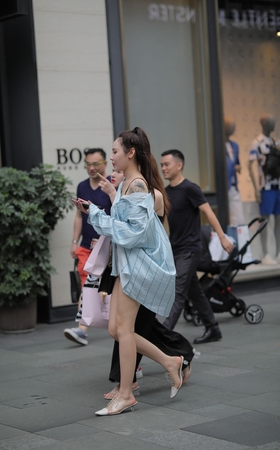 动人唯美