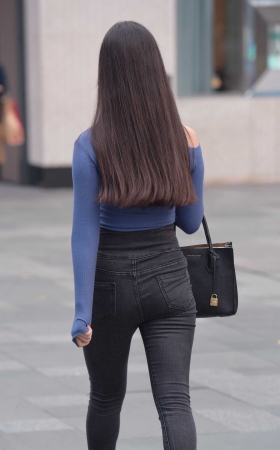 美女 [14P]