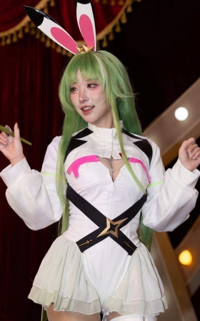 L1658-110P碧蓝航线-官C宫本樱女神的肉丝美腿美胸 11P
