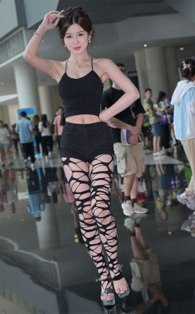 美腿性感小雯