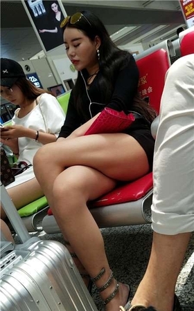 4k-超性感美腿黑色连衣裙女神