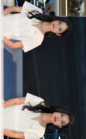 241119-47=37√丝袜礼仪小姐姐 11P