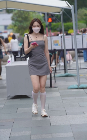 微胖女孩