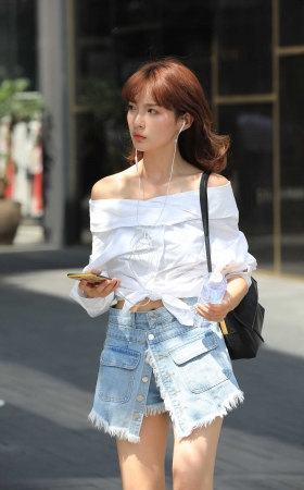 柔美漂亮美眉 [14P]