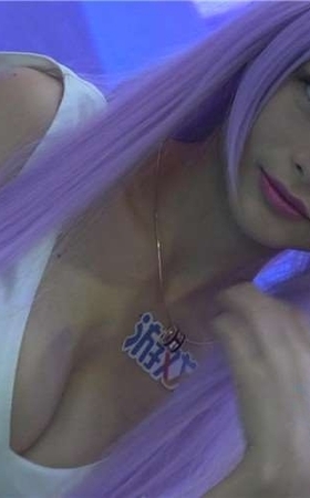 超级巨乳小萝莉青春美少女。