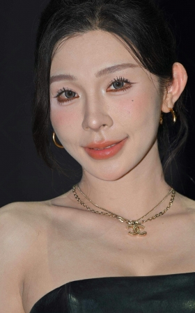 26824-26-91√裹胸美足-小石头 10P