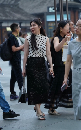成熟韵味黑色裙美妇 [15P]