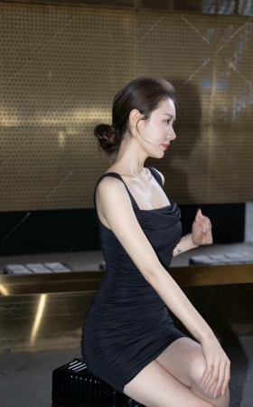 超级美腿高跟，抹胸裙美女–敏敏 [25P]