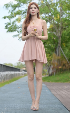 可爱美长腿 [24P]