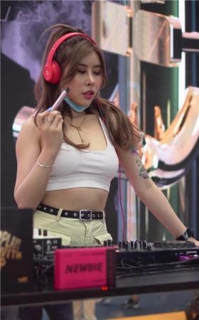 DJ美女