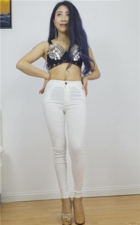 热舞白裤妹子