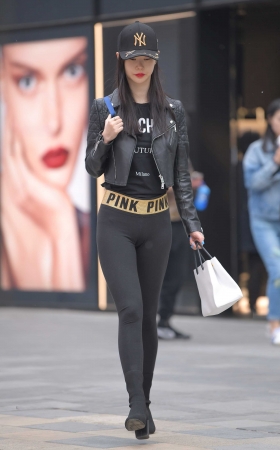 一个叫pink的女孩 [15P]