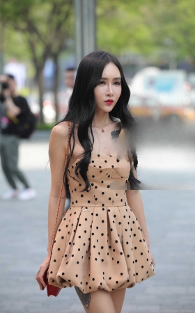 网红一姐 美丽动人 [14P]