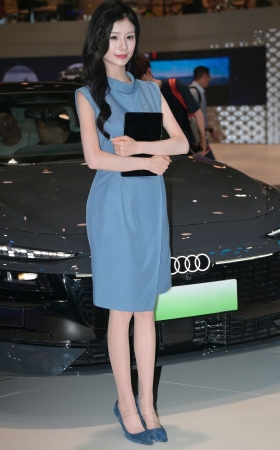礼仪小妹1 [12P]