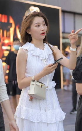 气质高雅的美女 [13P]