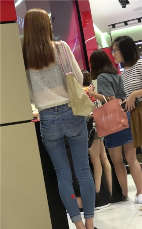 薄纱蓝牛美女