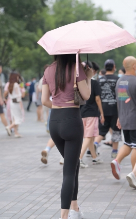 伞下美女2 [19P]