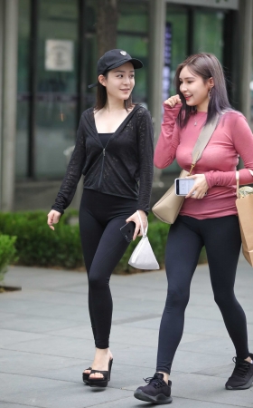 两个高颜值美人胚子 [25P]