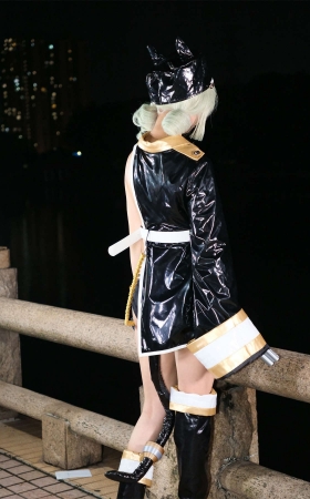 黑胶cos小妹
