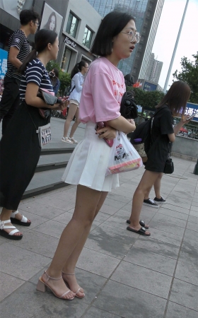 高挑美女一枚
