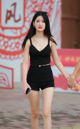 美腿，小月牙，苗条美女 [13P]